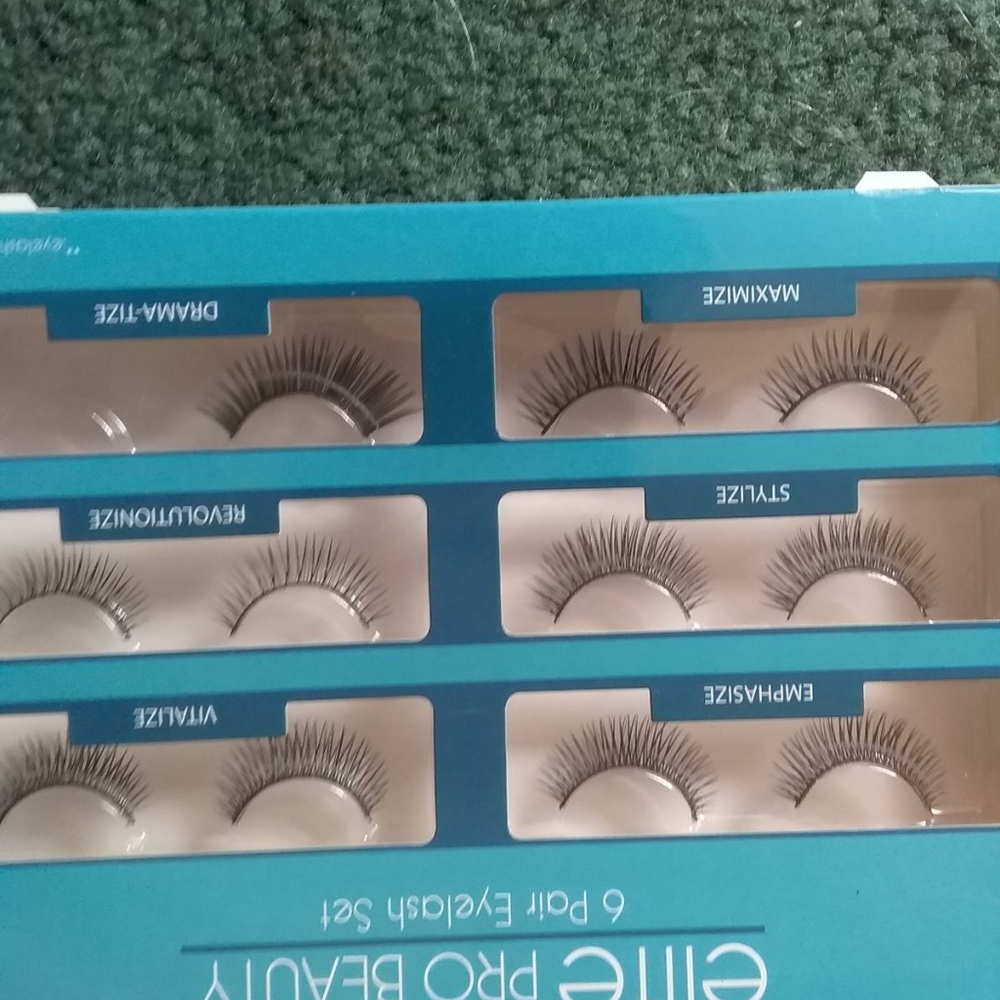 Eyelashes lot